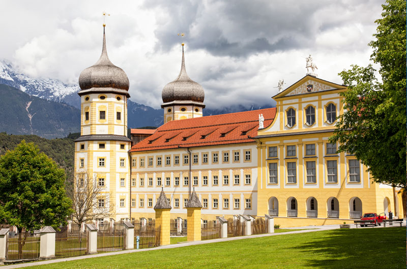 Zisterzienserabtei Stift Stams Ausenansicht