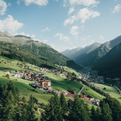 Alpengasthof-Gruener-Soelden_Green-Team_Header Alpengasthof-Gruener-Soelden_Green-Team_Header